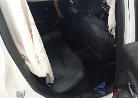 2016 Jeep Renegade Trailhawk из США, поврежденный, VIN ZACCJBCT2GPC47665